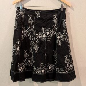 Liz Claiborne Black Skirt with White Floral Design Y2K